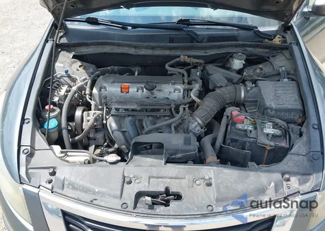 2010 Honda Accord 2.4 Lx from USA, damaged, VIN 1HGCP2F33AA186653